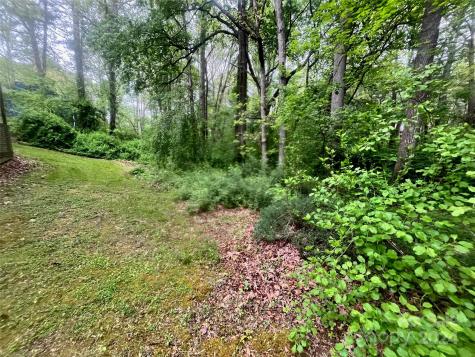 17 Muirfield Drive Arden NC 28704