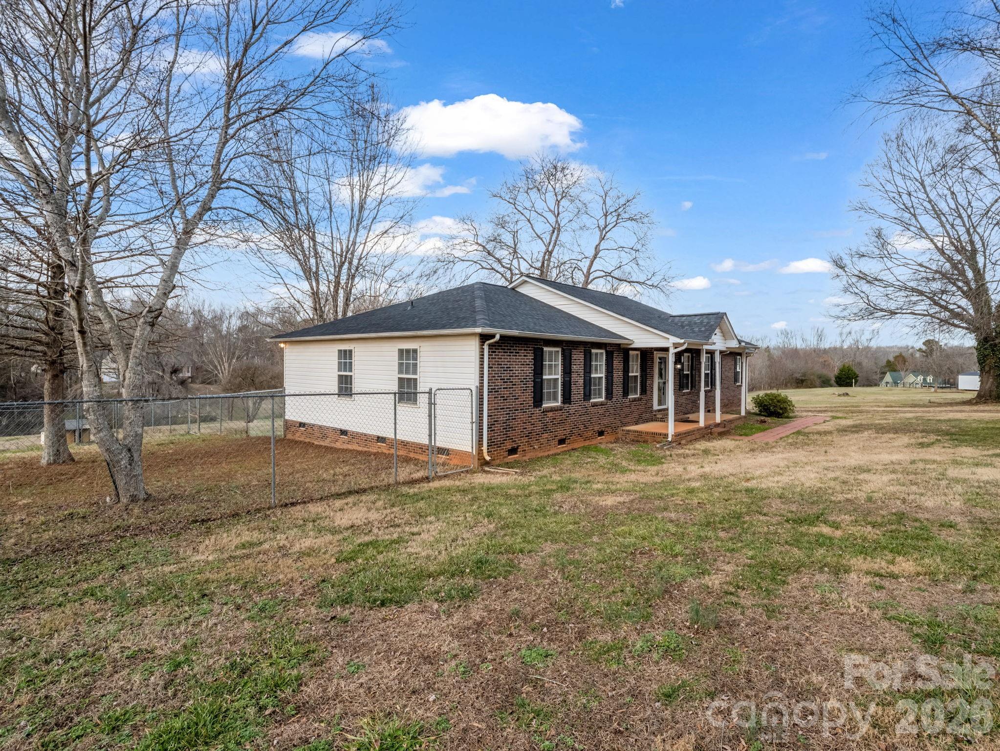 5573 Lennox Drive Kings Mountain NC 28086