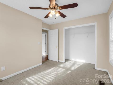 5573 Lennox Drive Kings Mountain NC 28086