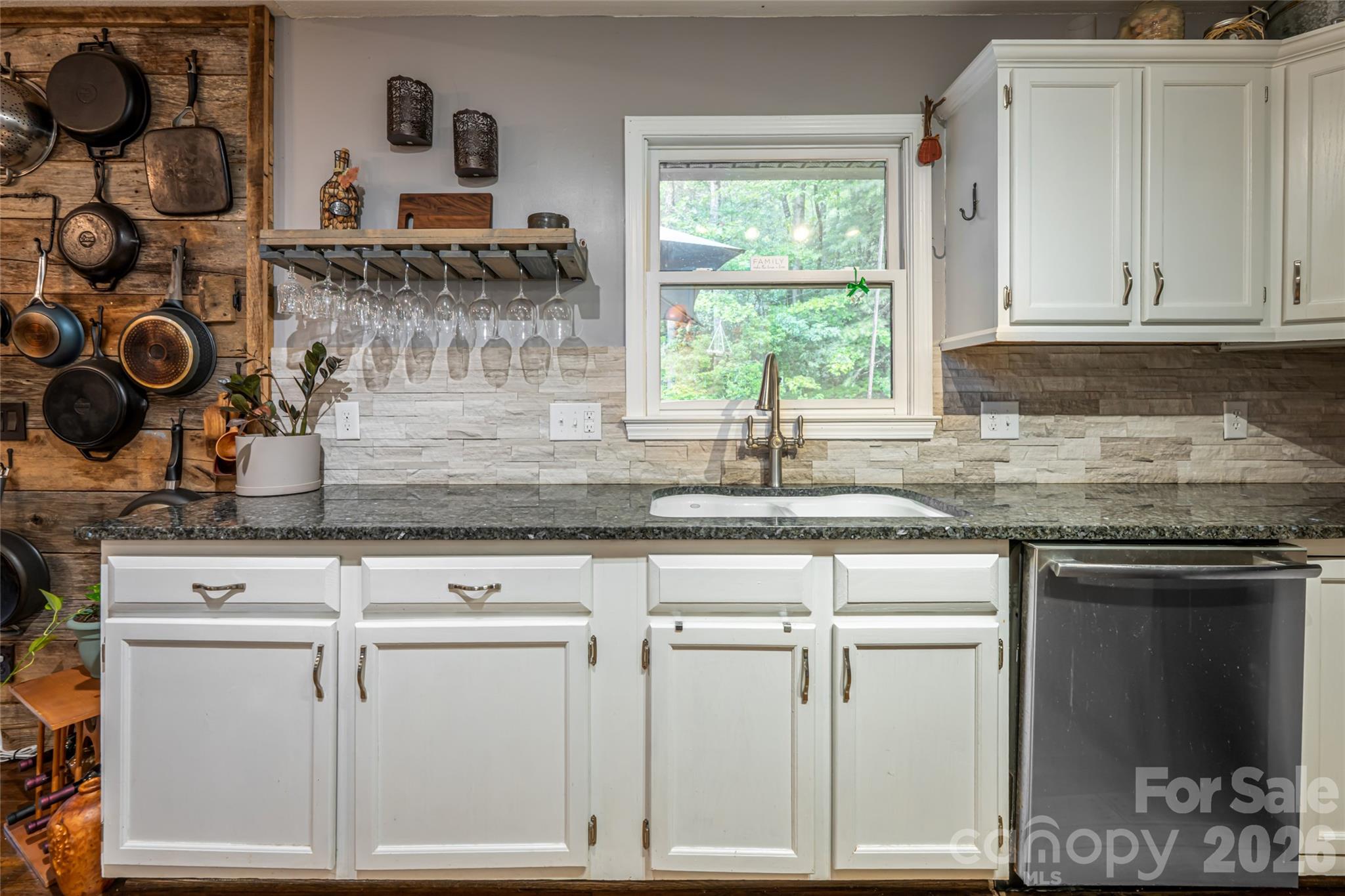 19 Forge Drive Mills River NC 28759