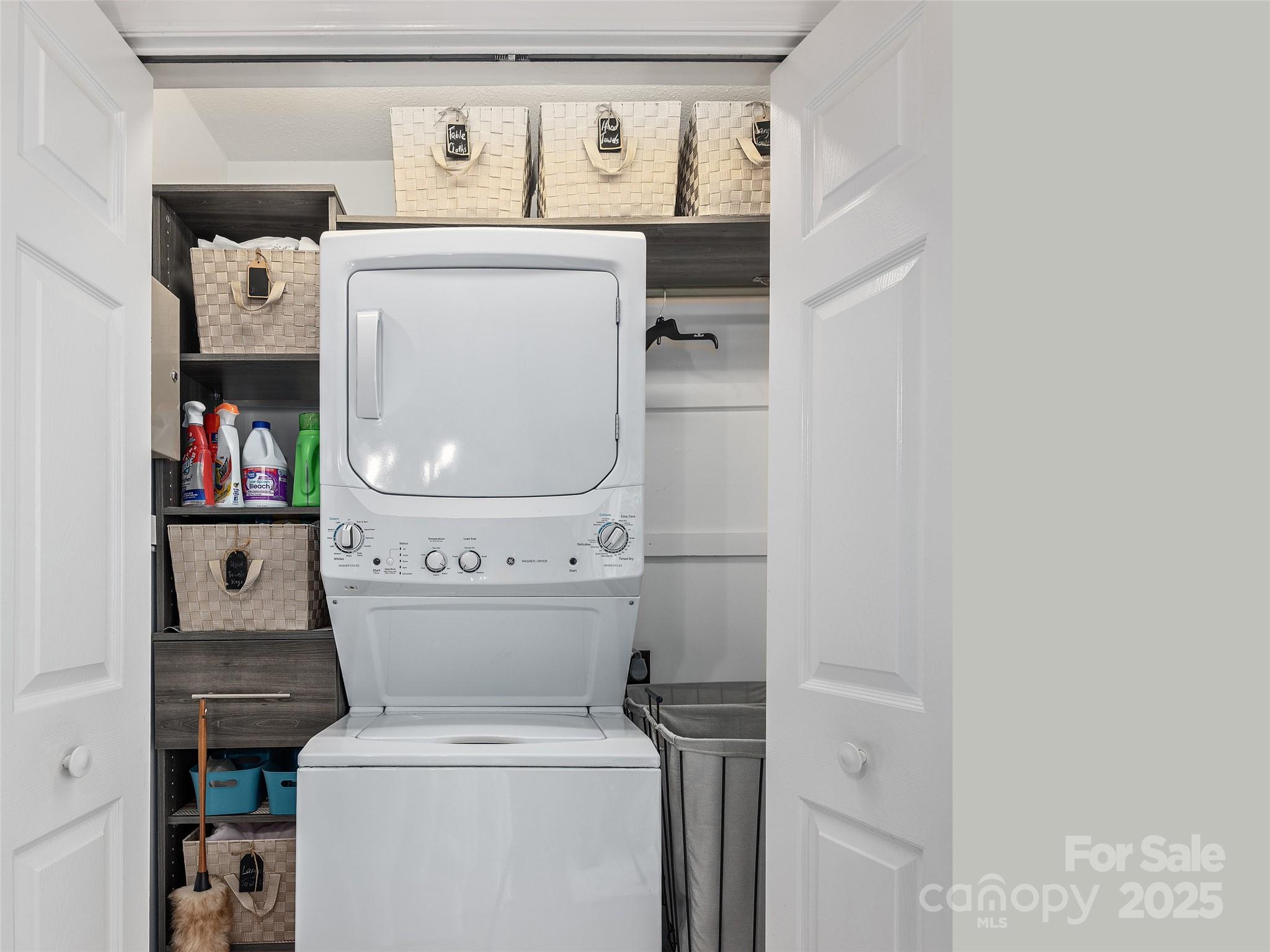 22 Cedarcliff Circle Asheville NC 28803