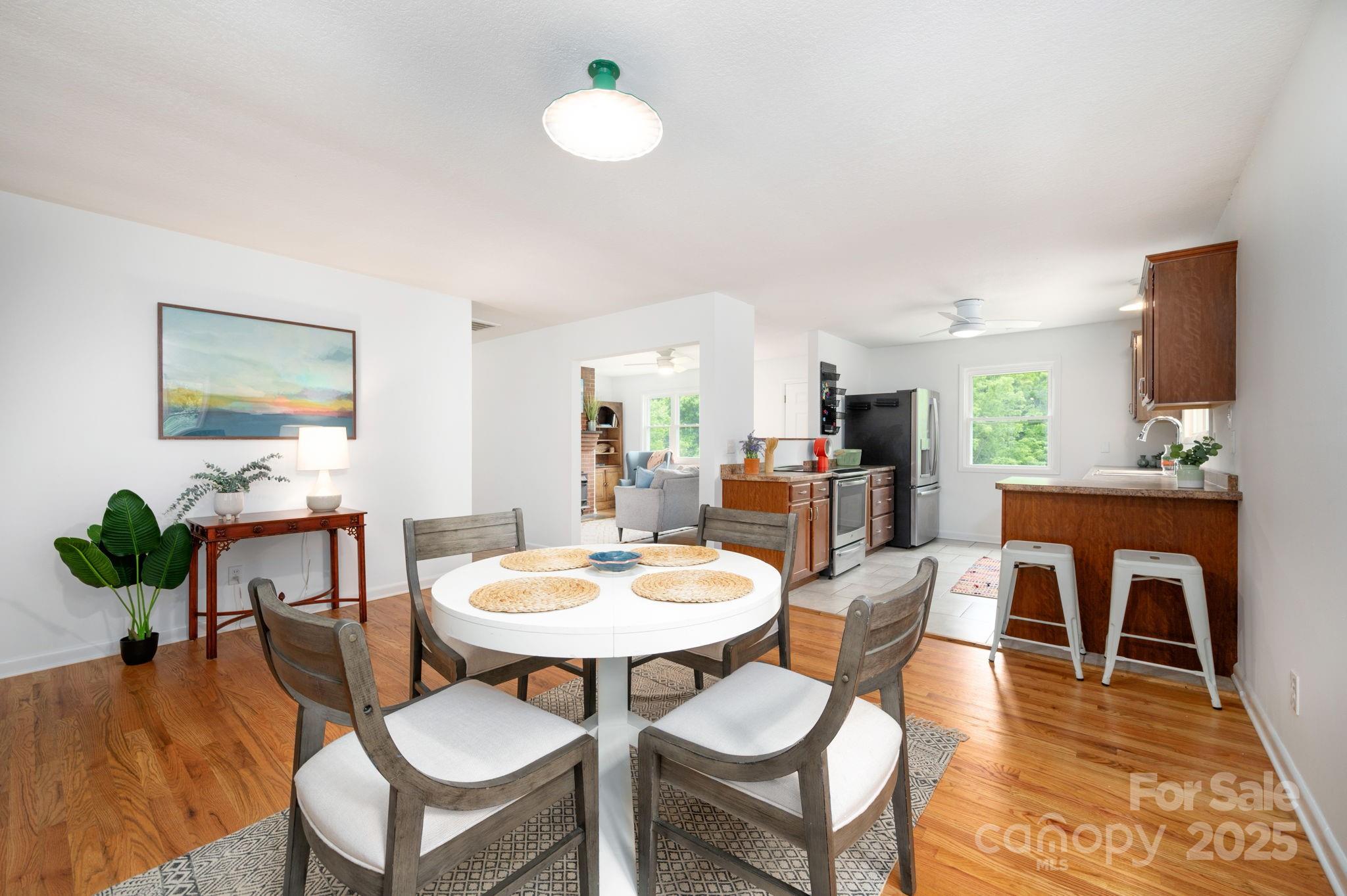 205 Cowan Cove Road Asheville NC 28806