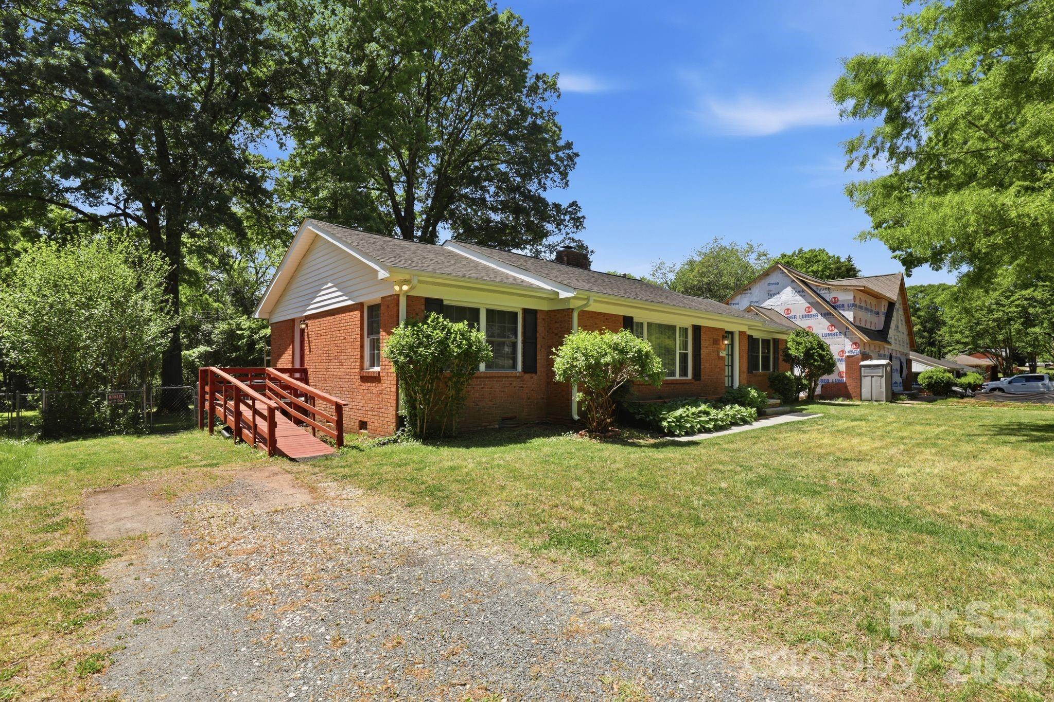 810 Brockbank Road Charlotte NC 28209