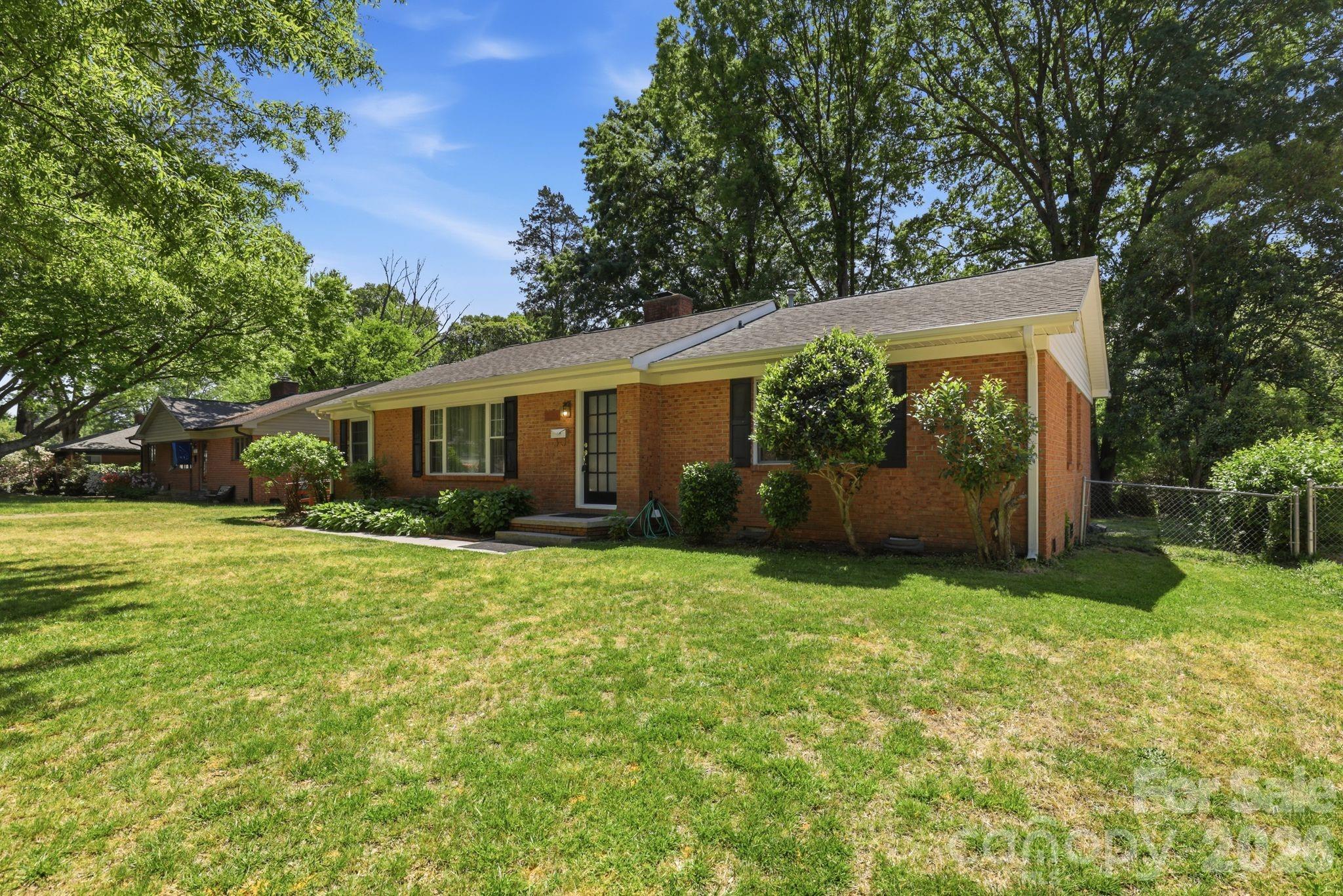 810 Brockbank Road Charlotte NC 28209