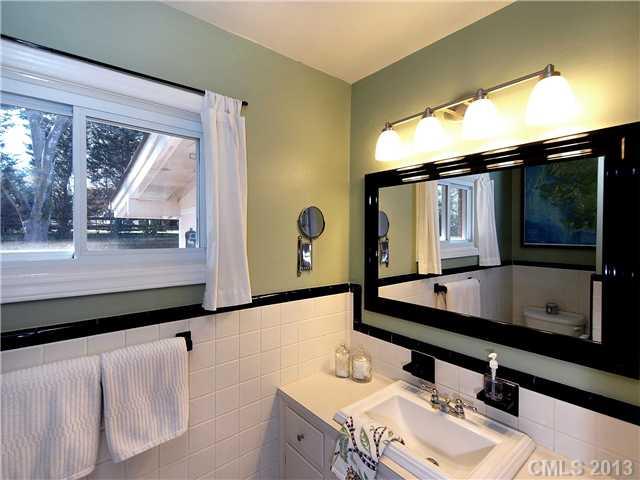 2428 Wensley Drive Charlotte NC 28210