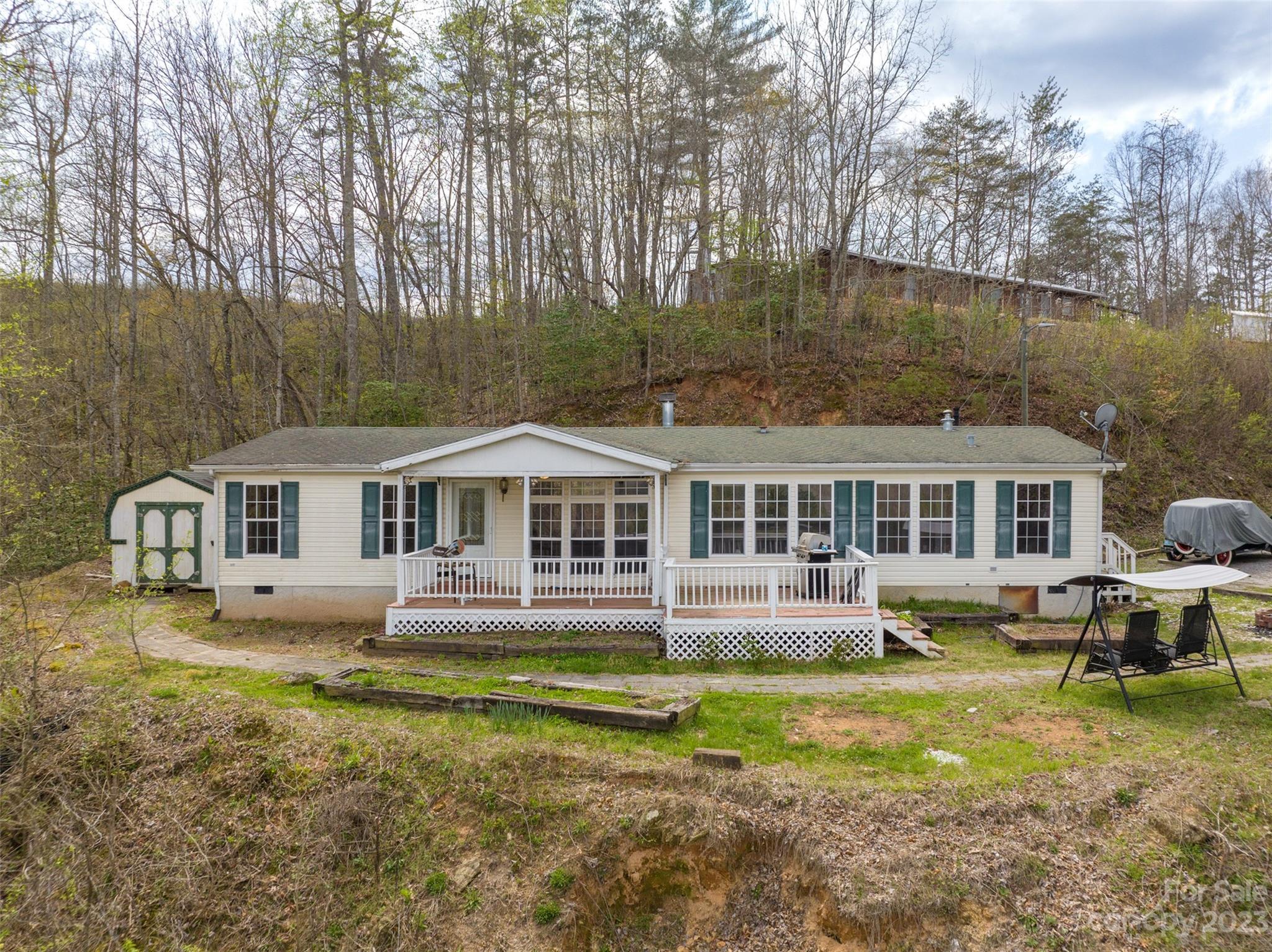 100 Ridgeway Drive Bryson City NC 28713
