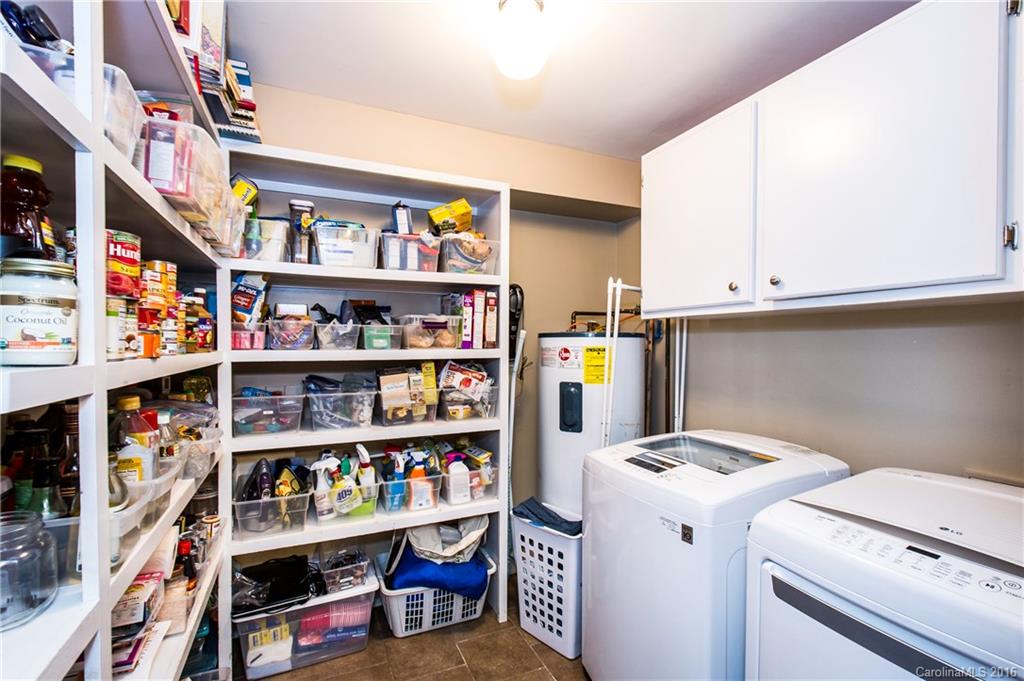 2307 Overhill Road Charlotte NC 28211