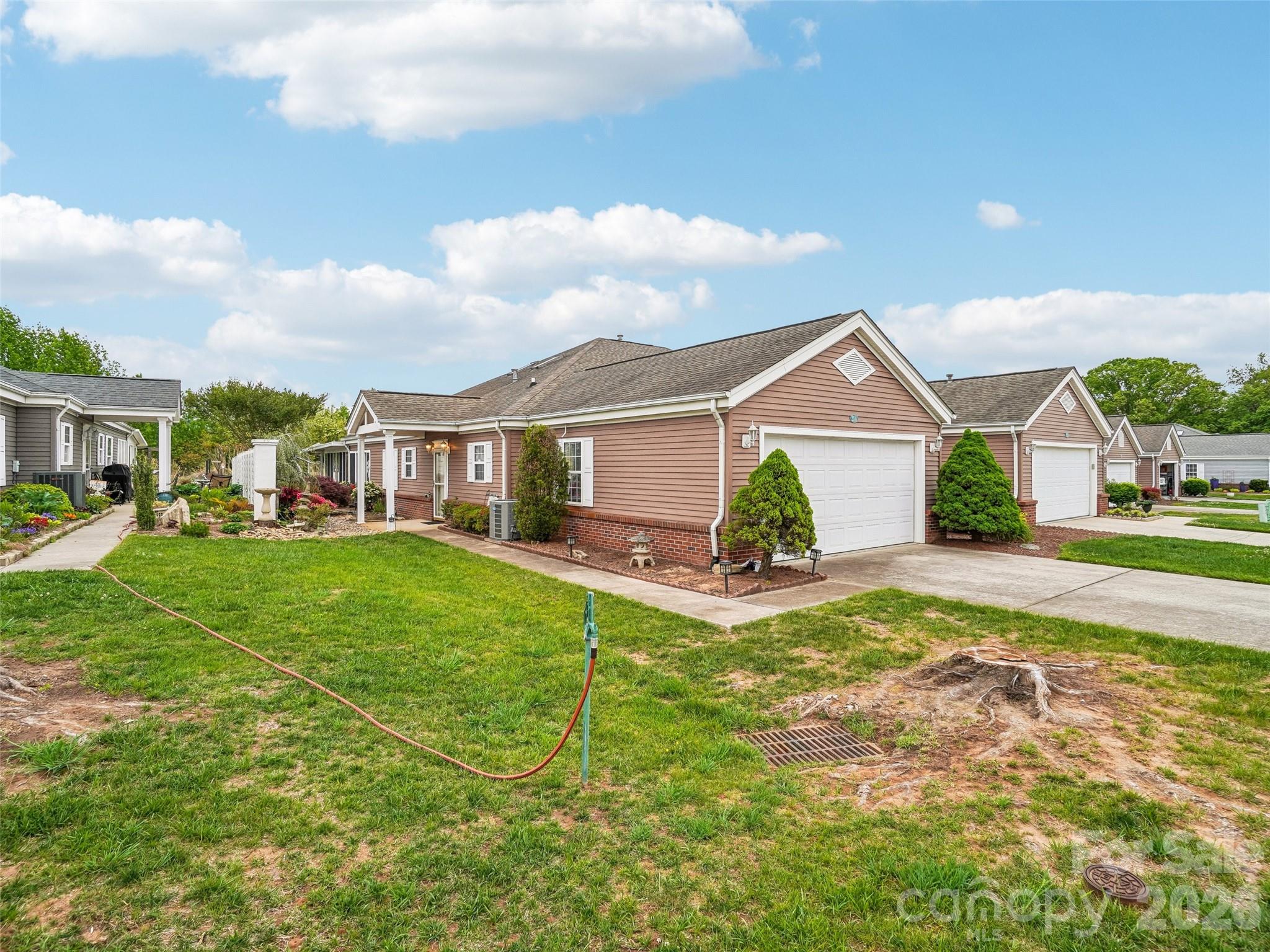 21 Heather Way Candler NC 28715