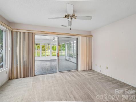 21 Heather Way Candler NC 28715