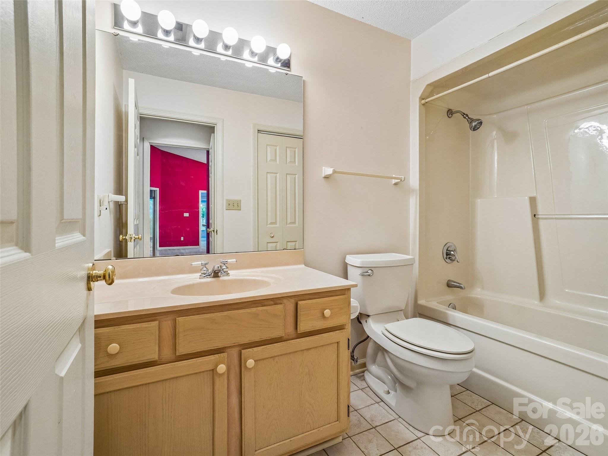 21 Heather Way Candler NC 28715