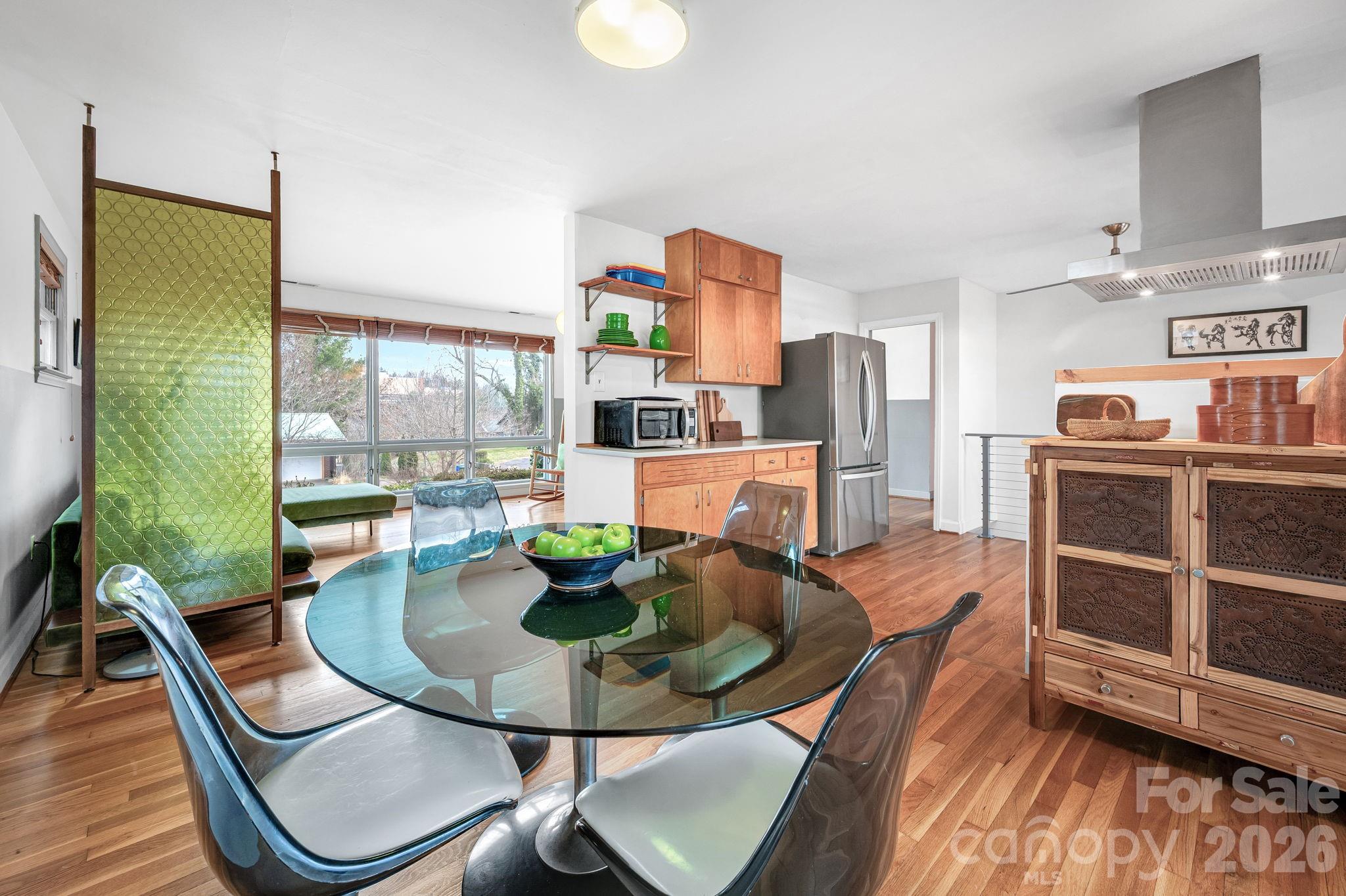 17 Swindale Street Asheville NC 28801