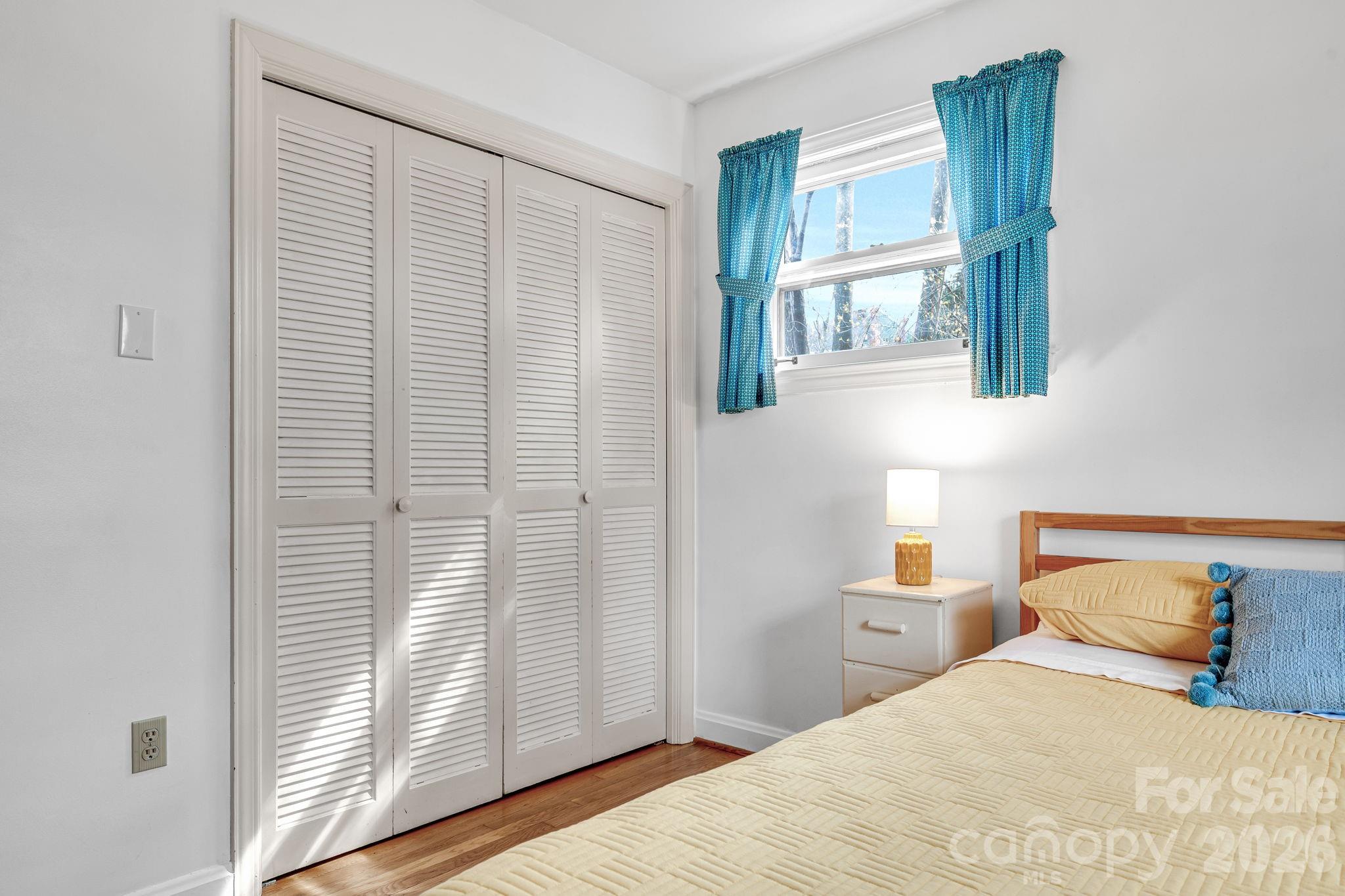 17 Swindale Street Asheville NC 28801