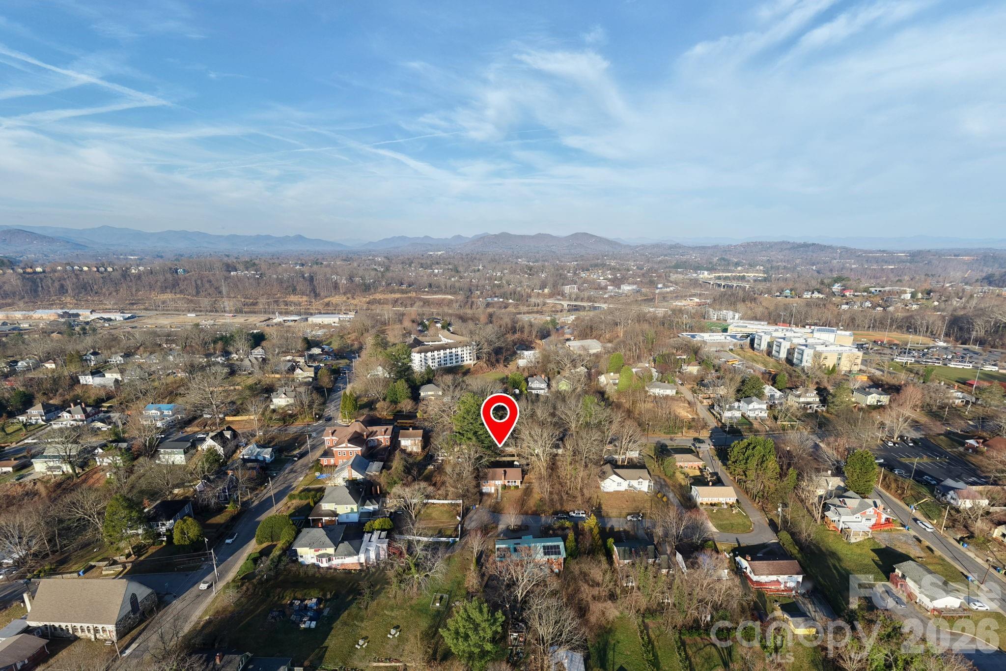 17 Swindale Street Asheville NC 28801