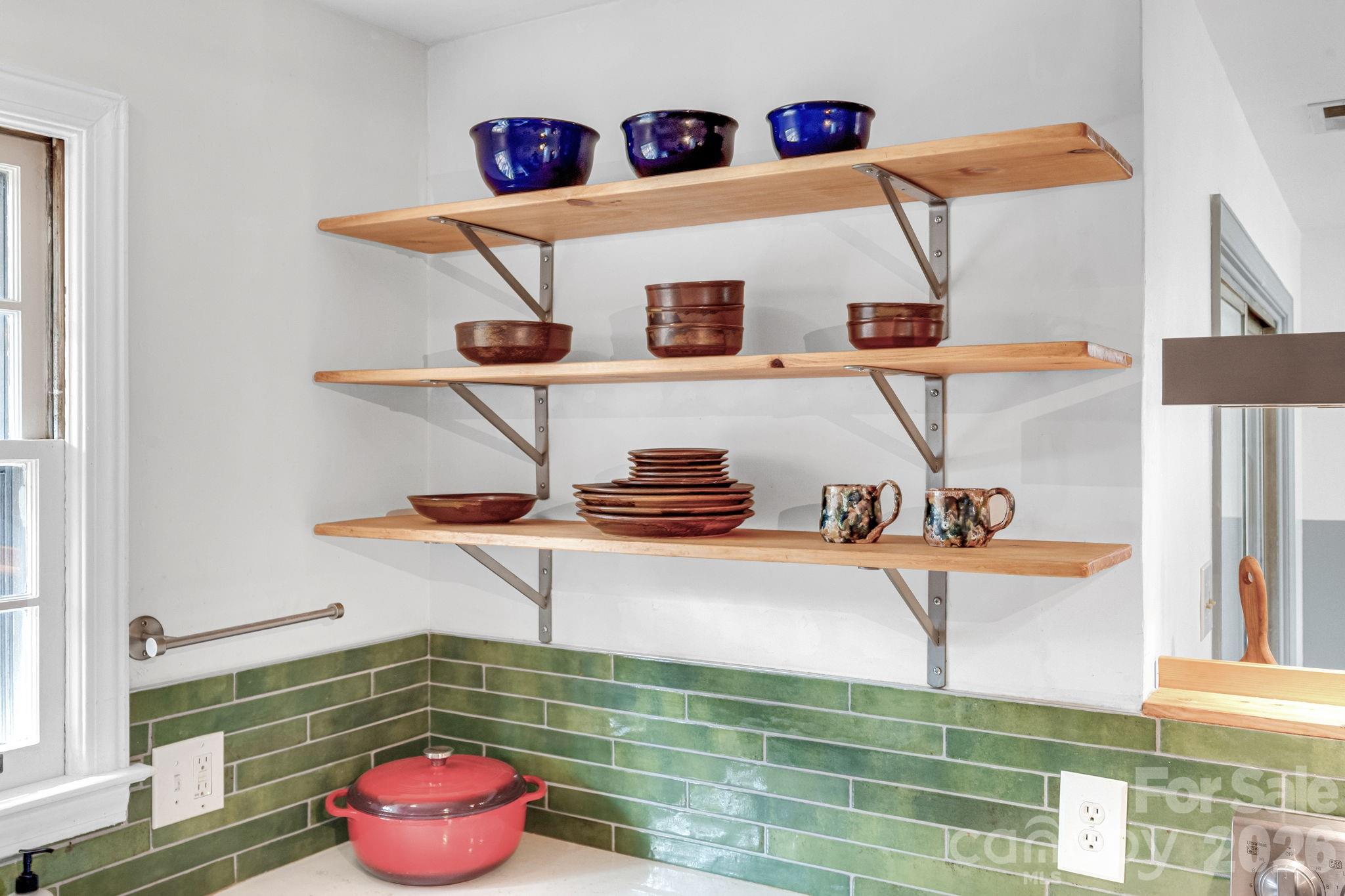 17 Swindale Street Asheville NC 28801