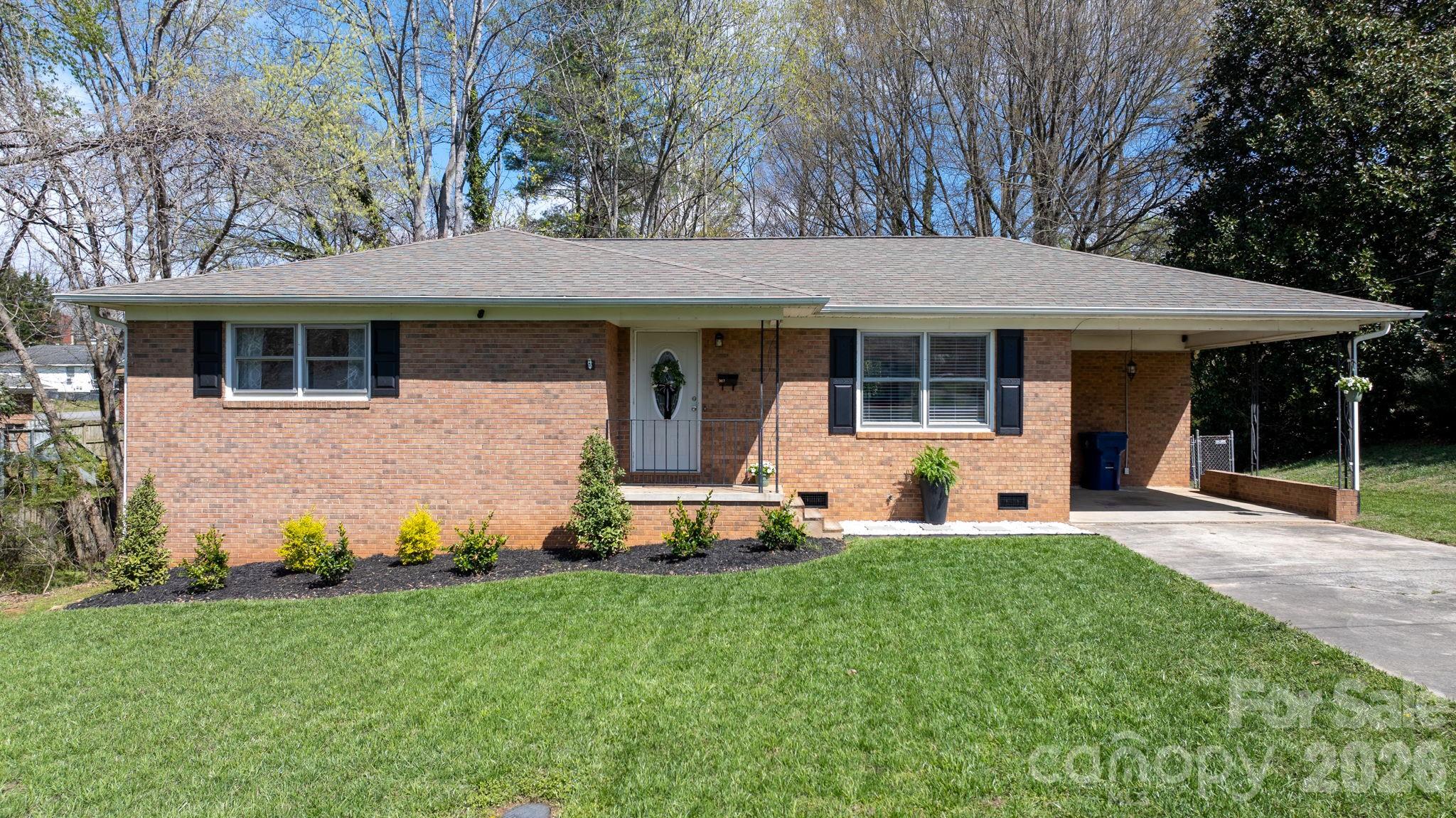 307 W Park Drive Stanley NC 28164