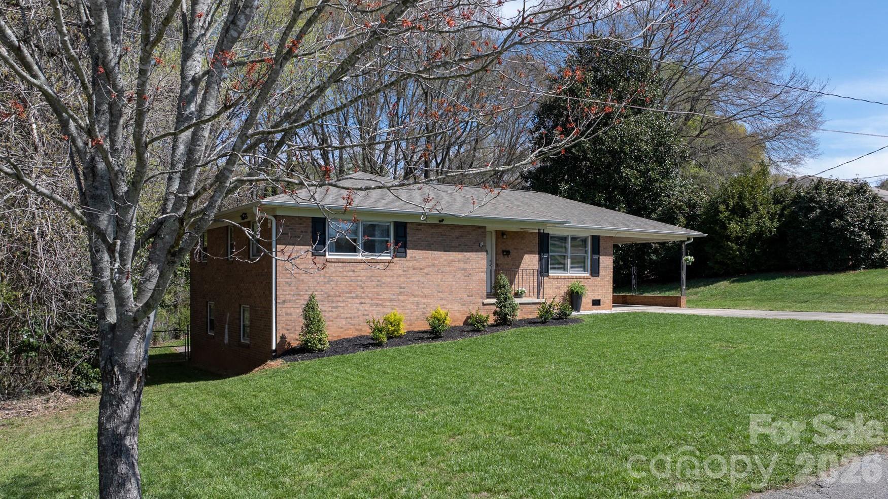 307 W Park Drive Stanley NC 28164