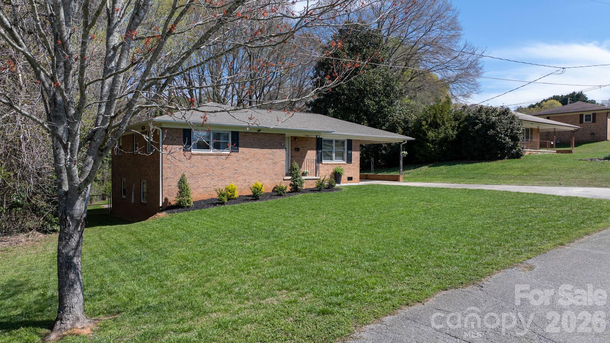 307 W Park Drive Stanley NC 28164