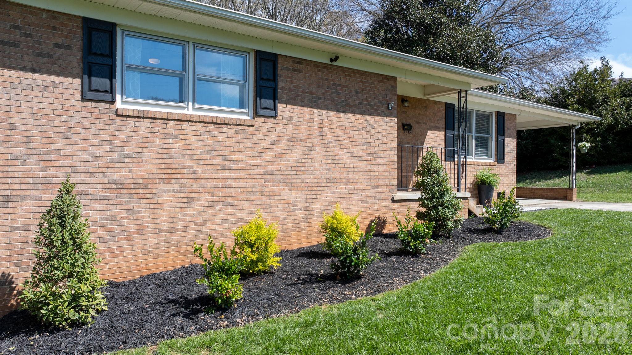 307 W Park Drive Stanley NC 28164