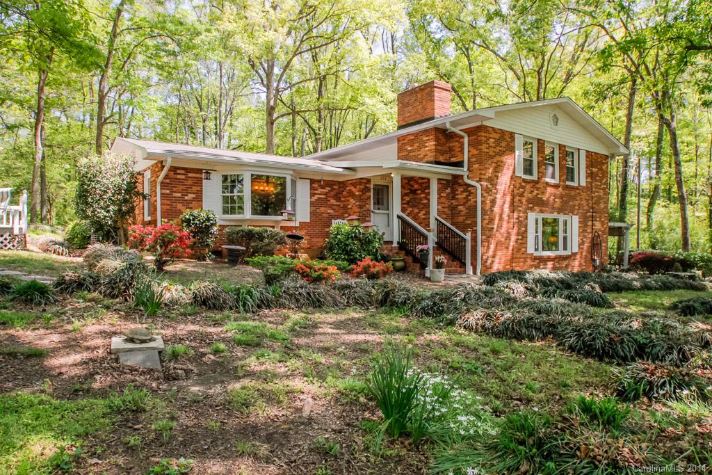 1024 Timber Lake Drive Charlotte NC 28227