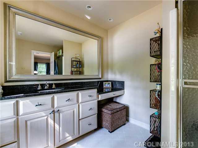 3824 Huntcliff Drive Charlotte NC 28226