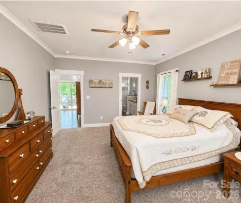 699 Sellerstown Road Cherryville NC 28021