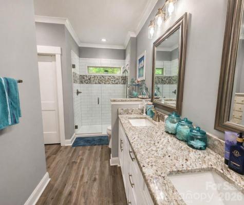 699 Sellerstown Road Cherryville NC 28021