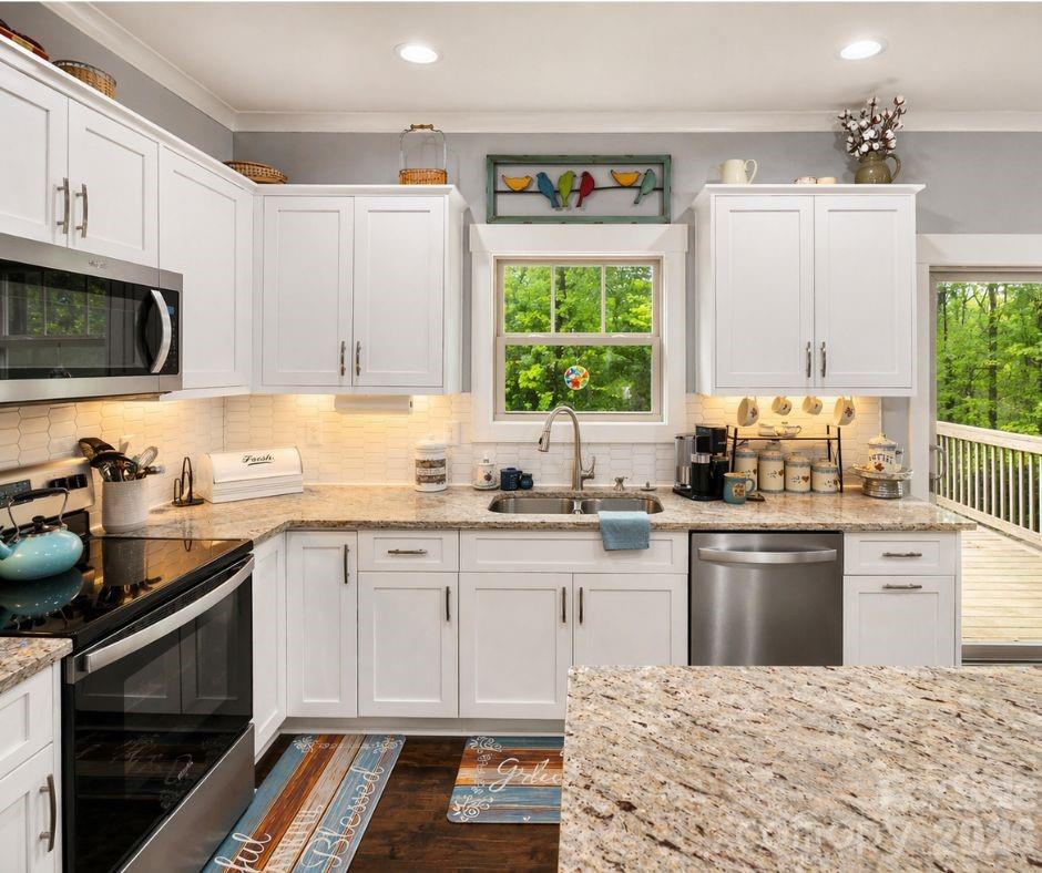 699 Sellerstown Road Cherryville NC 28021