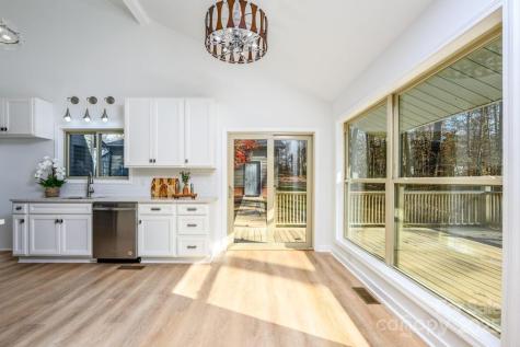2106 Lynmore Drive Sherrills Ford NC 28673