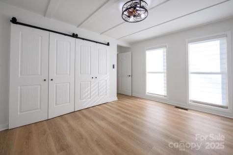 2106 Lynmore Drive Sherrills Ford NC 28673