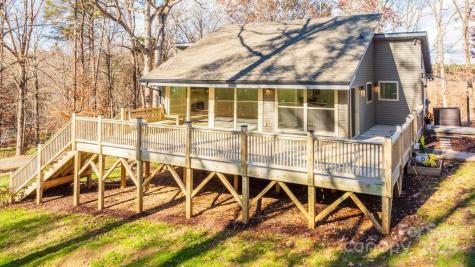 2106 Lynmore Drive Sherrills Ford NC 28673