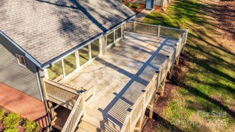 2106 Lynmore Drive Sherrills Ford NC 28673