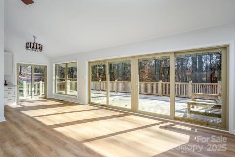 2106 Lynmore Drive Sherrills Ford NC 28673