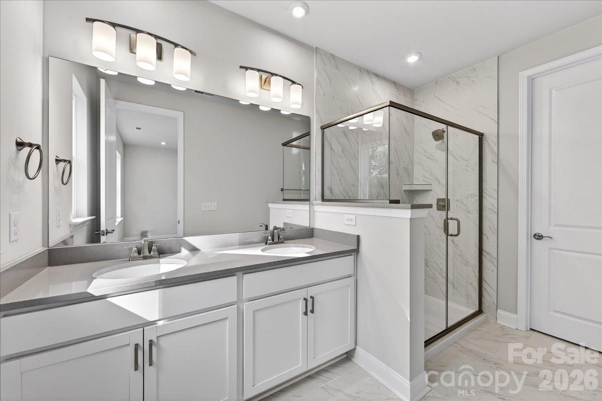 7933 Cedarsmith Court Charlotte NC 28217