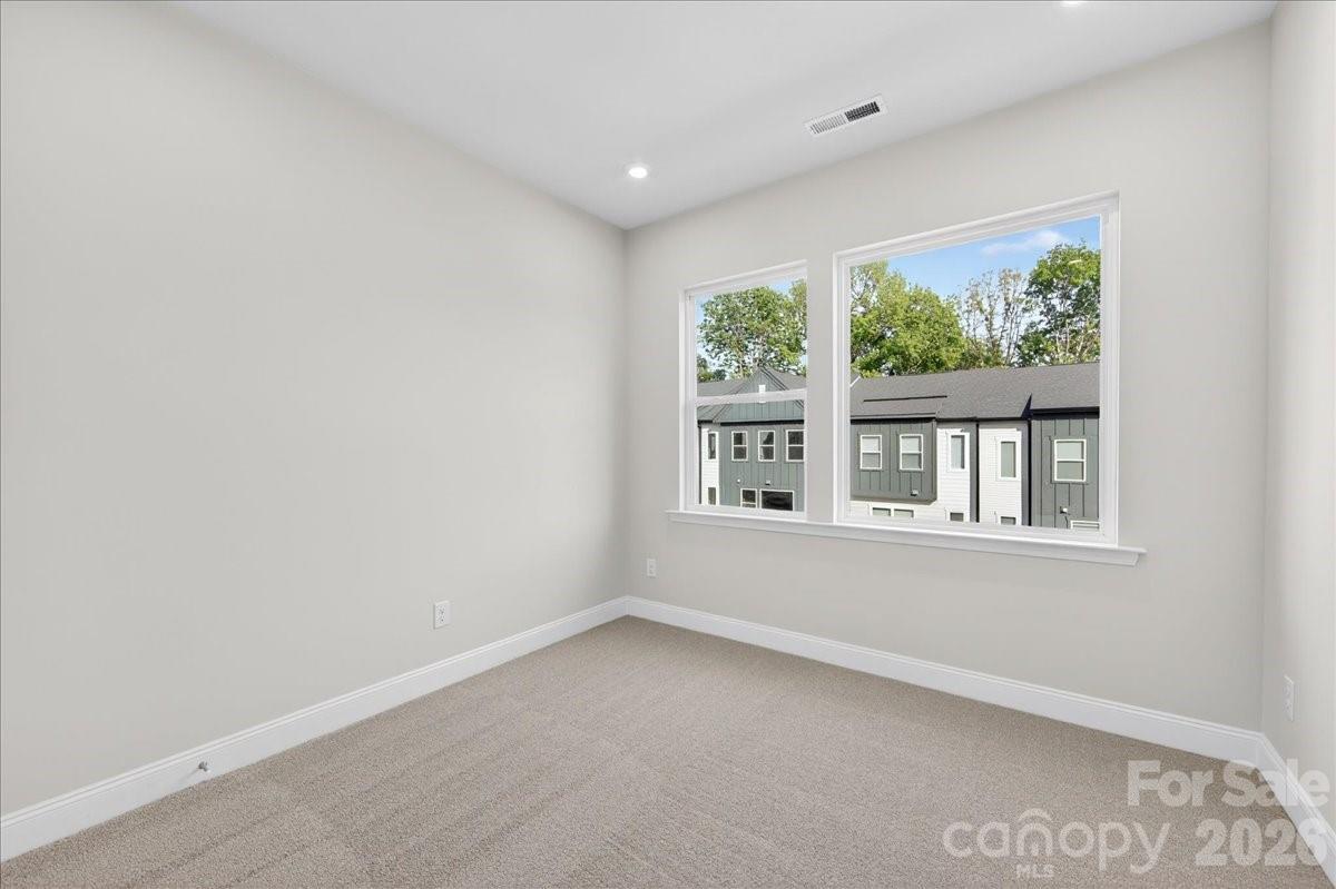 7933 Cedarsmith Court Charlotte NC 28217