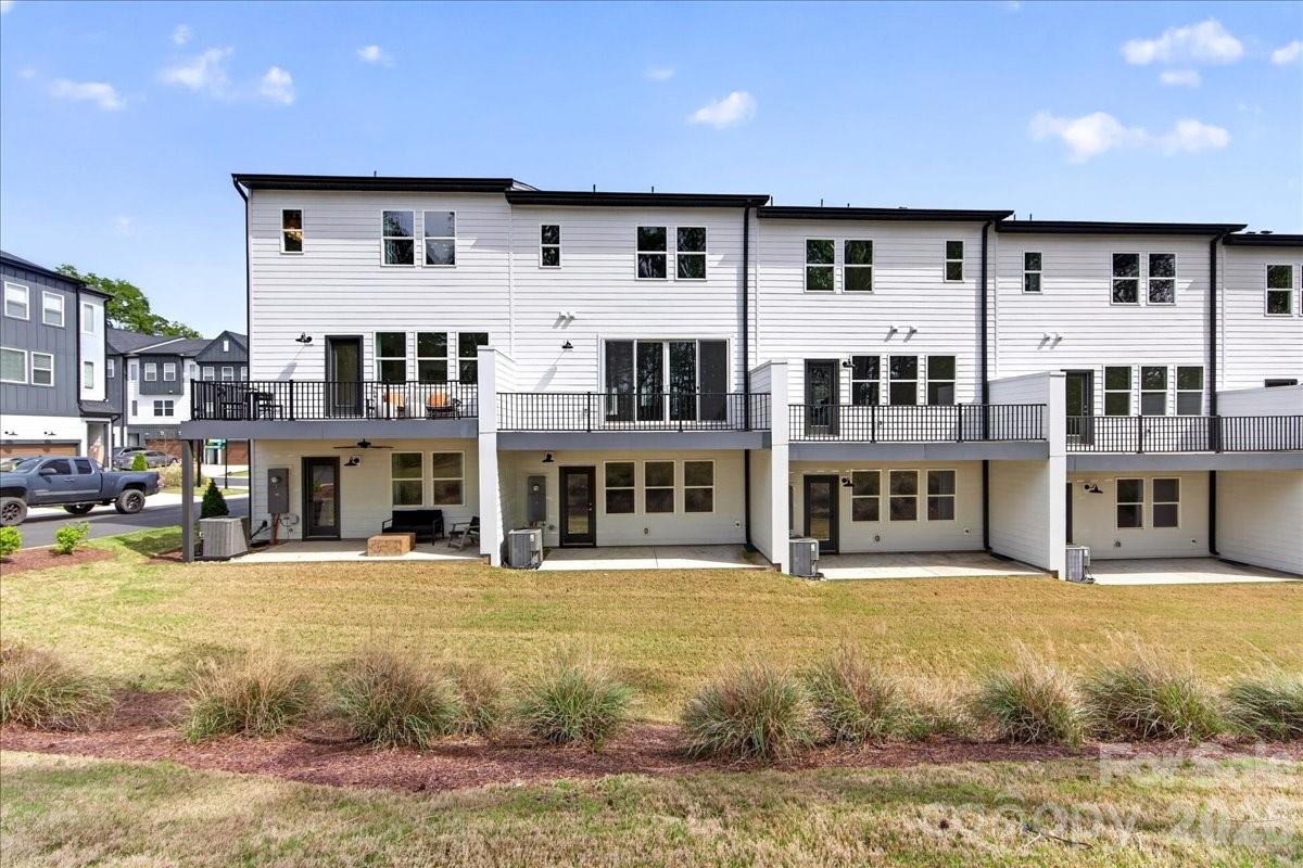 7933 Cedarsmith Court Charlotte NC 28217