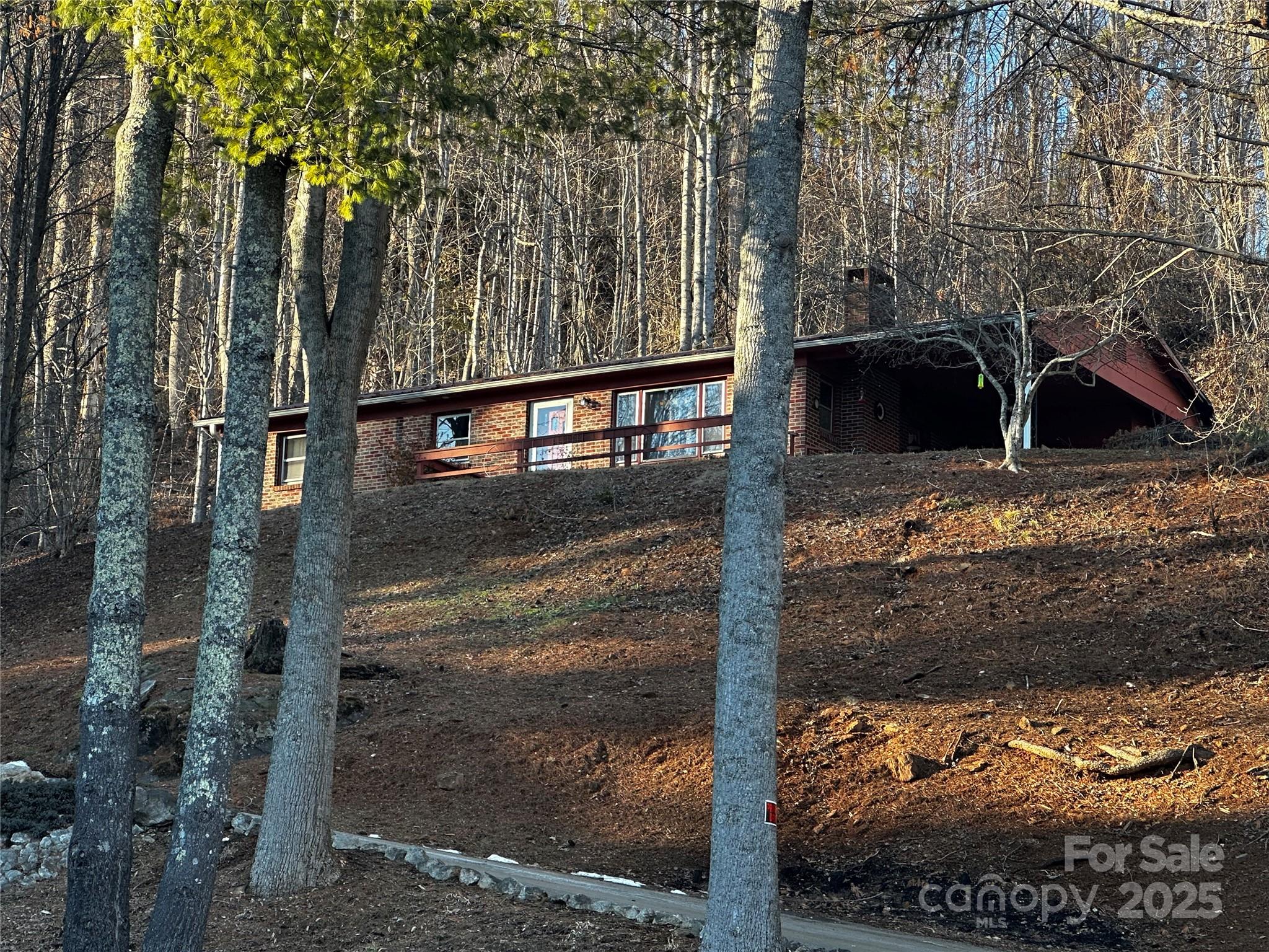 322 Cliff Buchanan Road Spruce Pine NC 28777