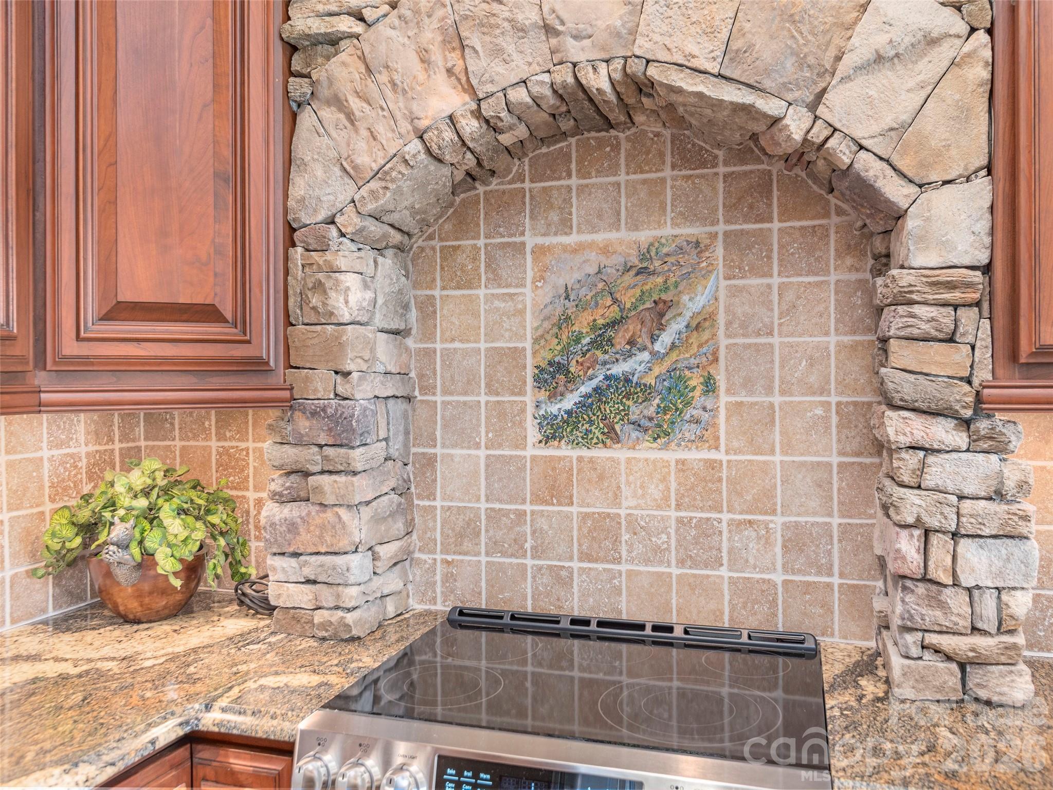 574 Leatherwood Drive Maggie Valley NC 28751