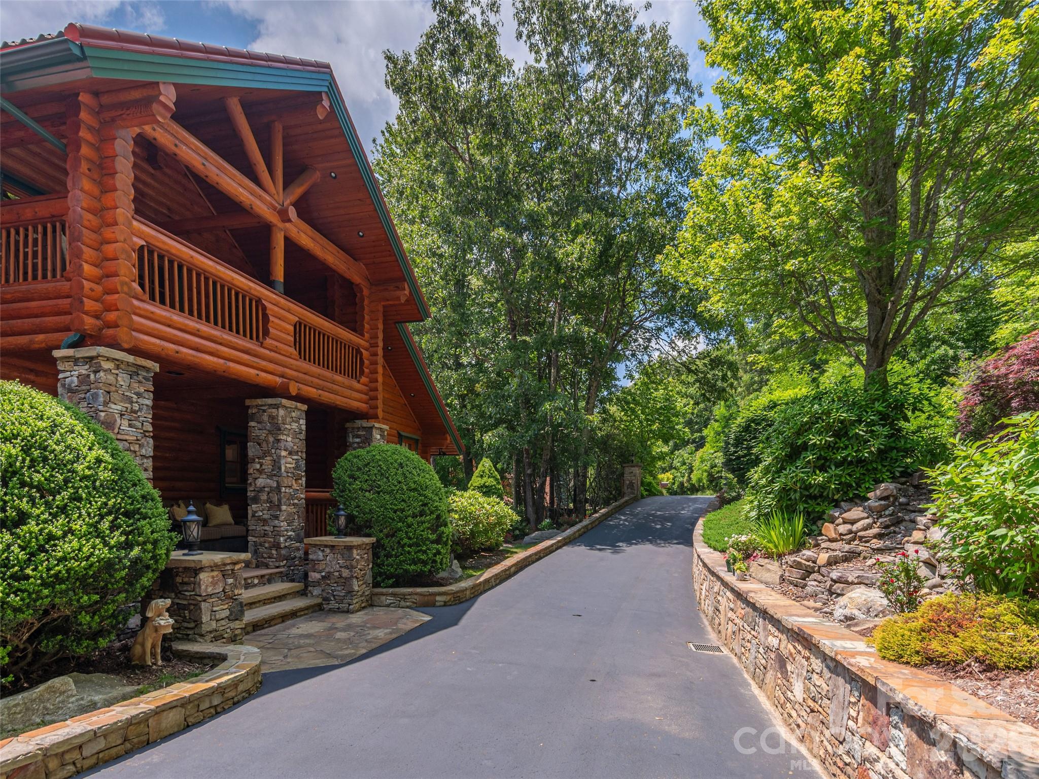 574 Leatherwood Drive Maggie Valley NC 28751