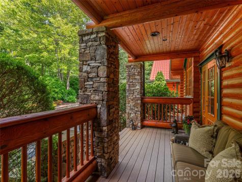 574 Leatherwood Drive Maggie Valley NC 28751