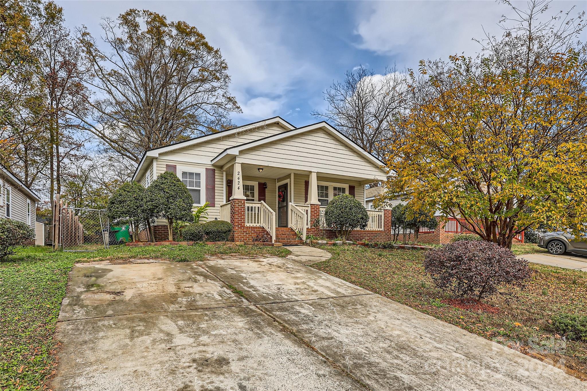 2424 Pitts Drive Charlotte NC 28216