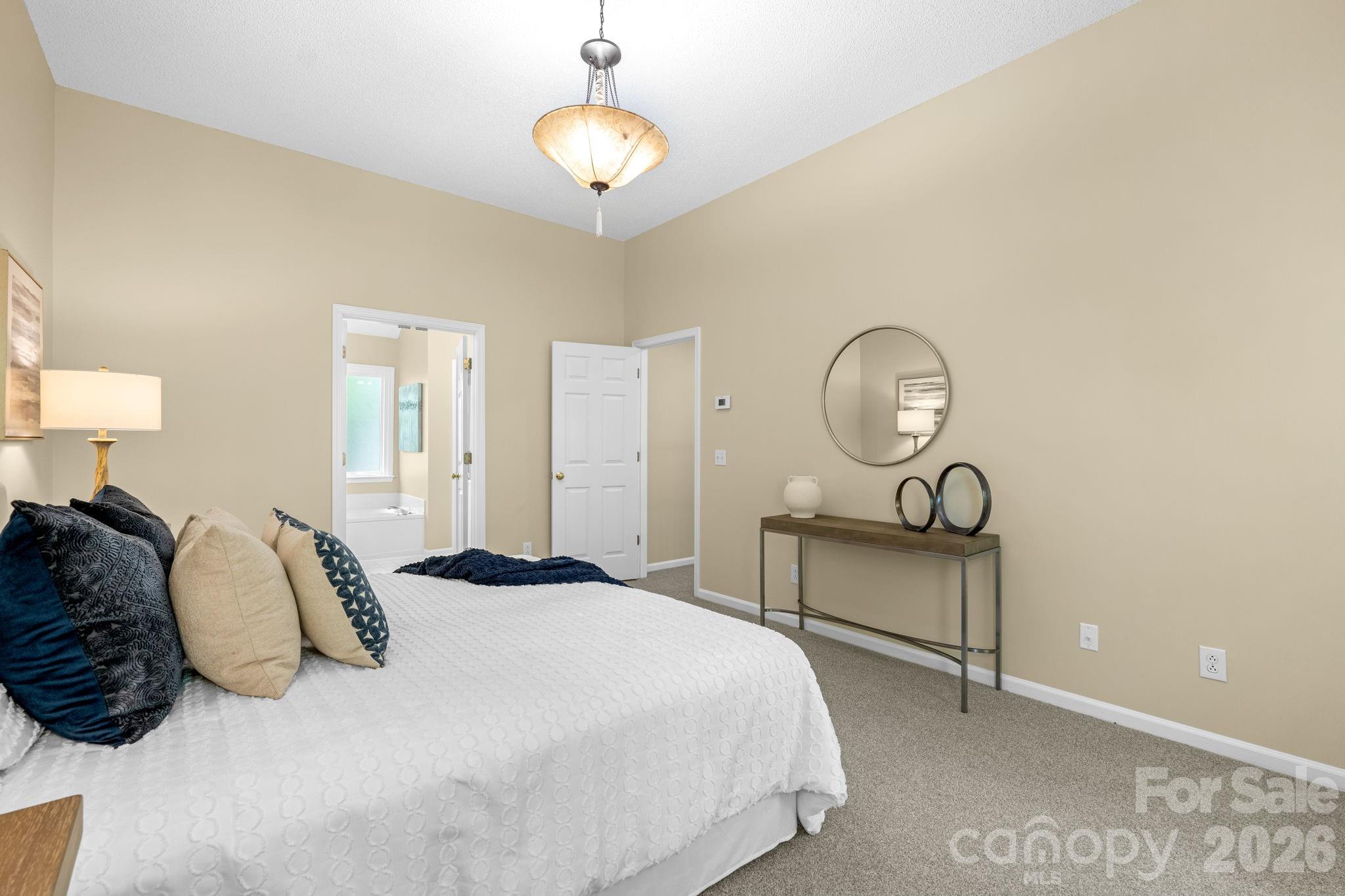 8501 Tonawanda Drive Charlotte NC 28277