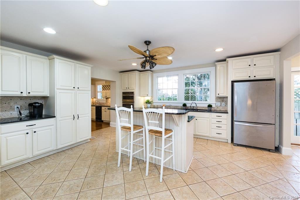 324 Ridgewood Avenue Charlotte NC 28209