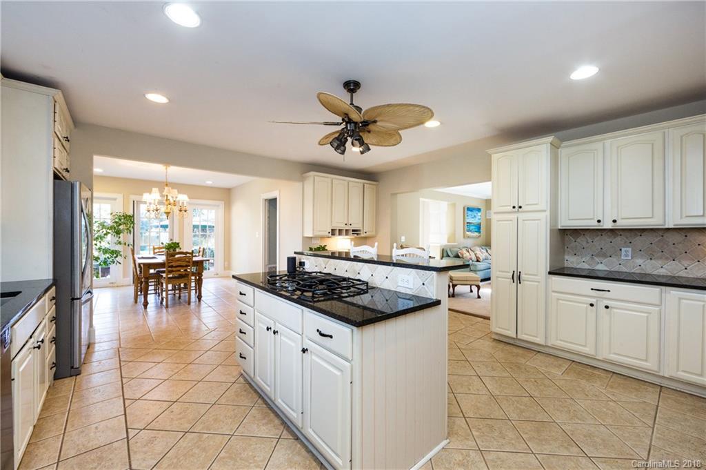 324 Ridgewood Avenue Charlotte NC 28209