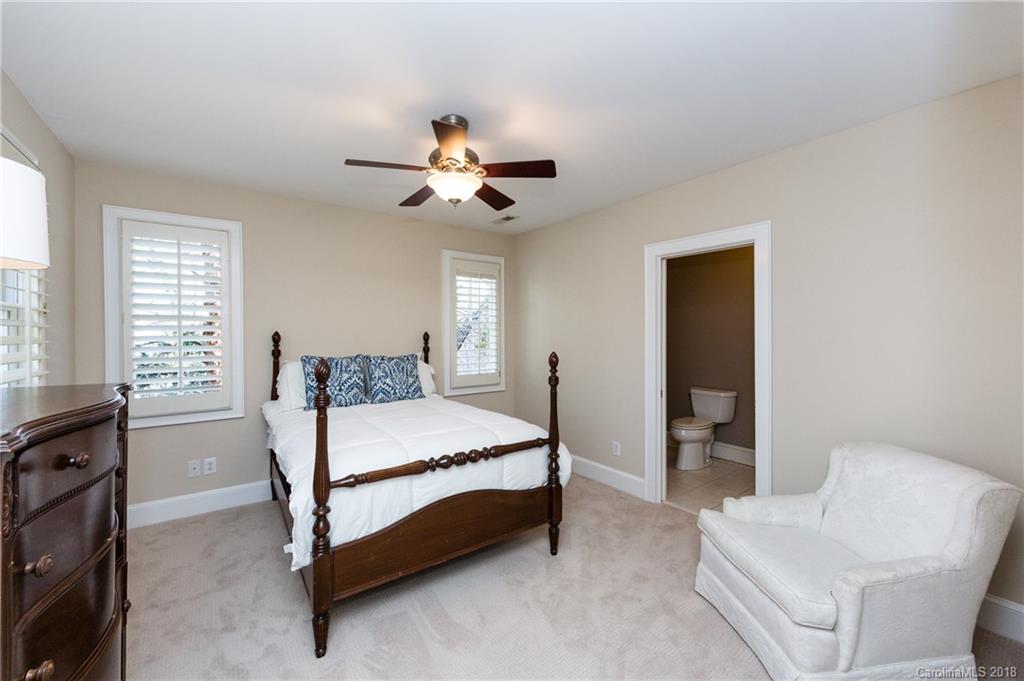 324 Ridgewood Avenue Charlotte NC 28209