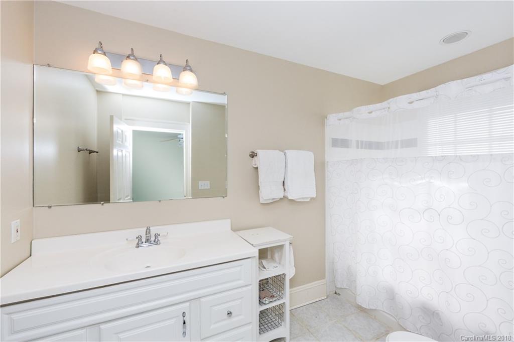 324 Ridgewood Avenue Charlotte NC 28209