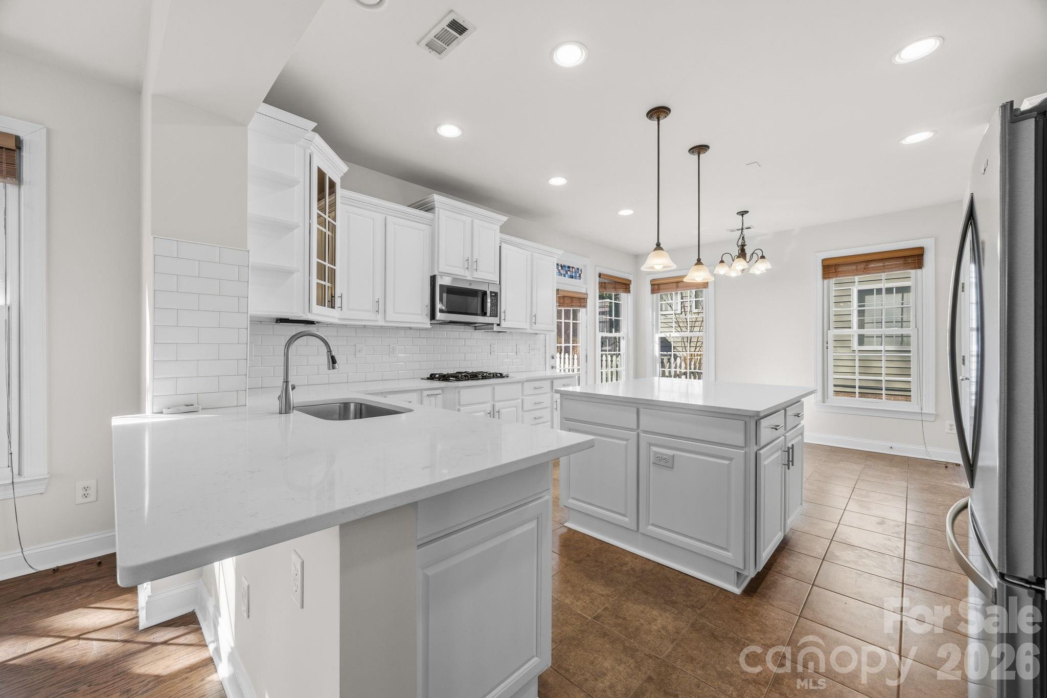 9429 Ridgeforest Drive Charlotte NC 28277