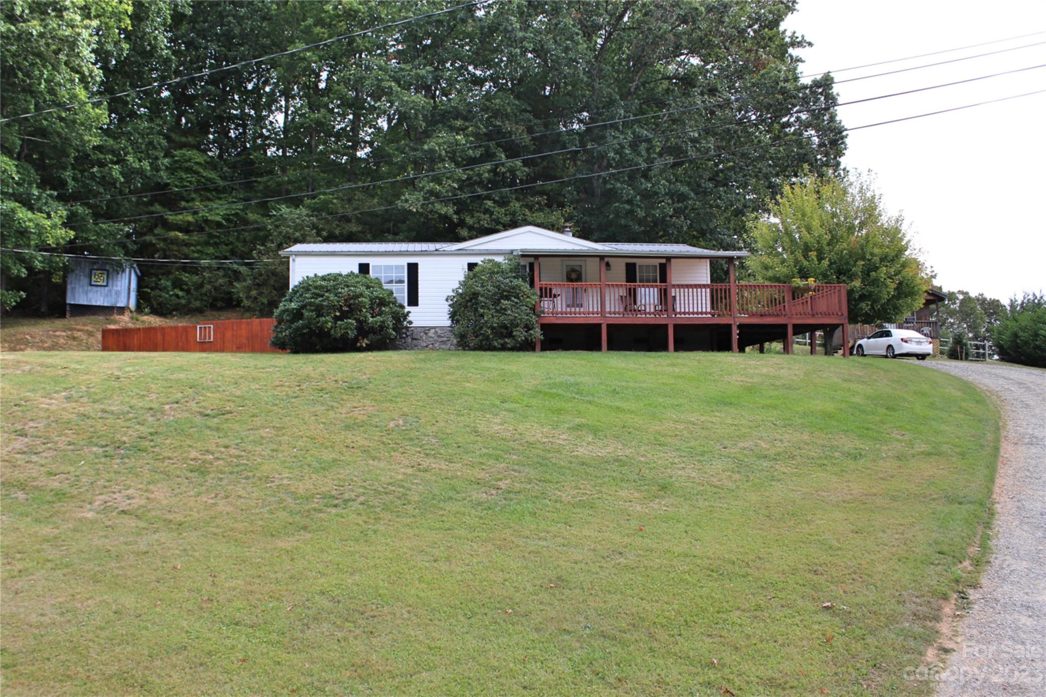 777 Brady Circle Canton NC 28716