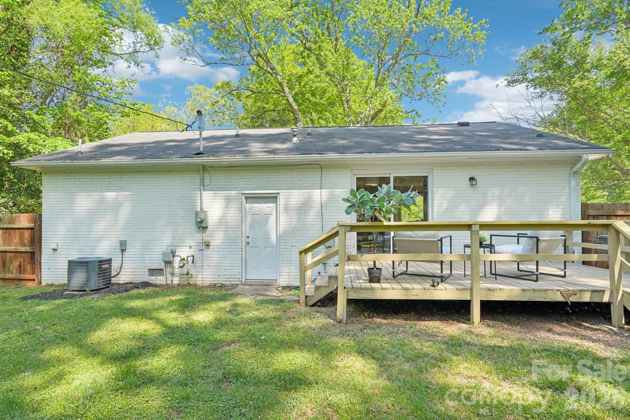 3000 Dunlavin Way Charlotte NC 28205