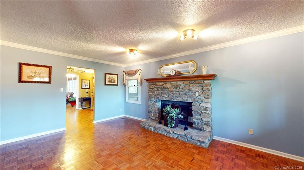 401 Macedonia Road Asheville NC 28804