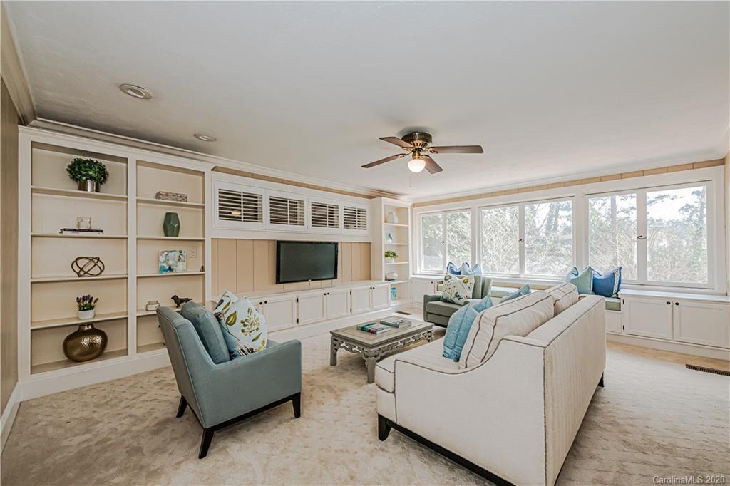 3717 Selwyn Avenue Charlotte NC 28209